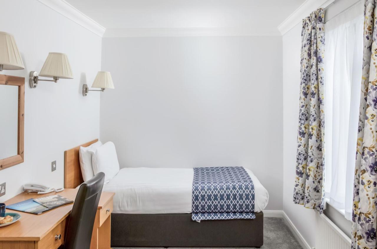 The Kilbirnie Hotel New Quay Eksteriør billede